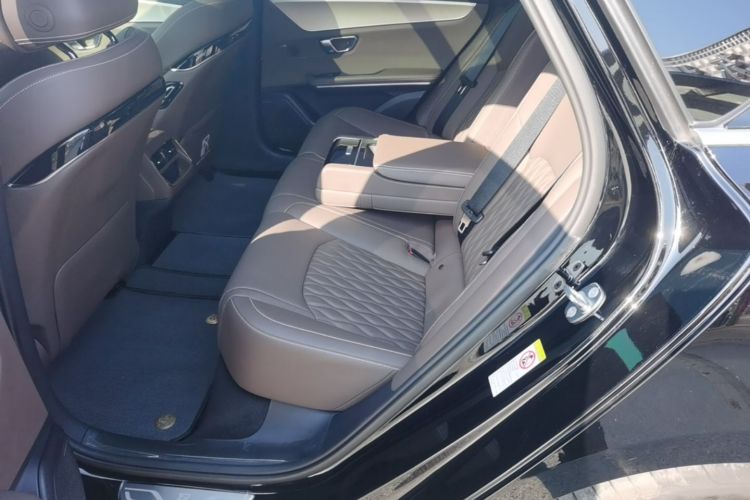 BYD Han 2024 imagem de carro #17