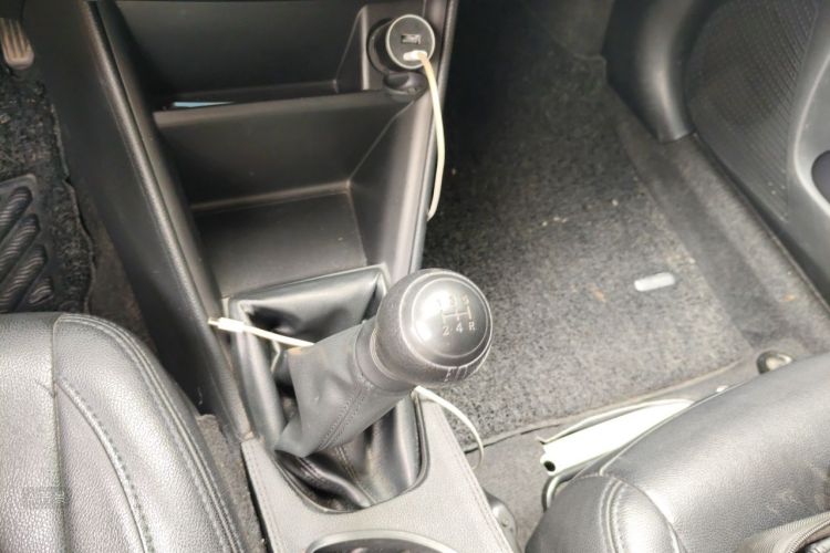 Toyota Vios 2017 #16 Toyota Vios 2017 car image #16