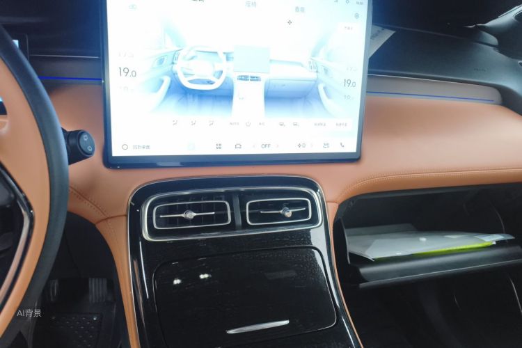 GEELY Boyue L 2025 car image #15