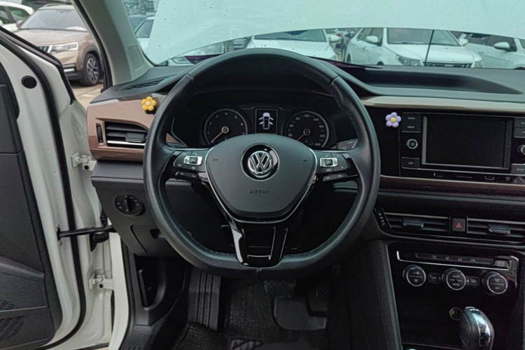 Volkswagen Tharu 2020 изображение автомобиля #11