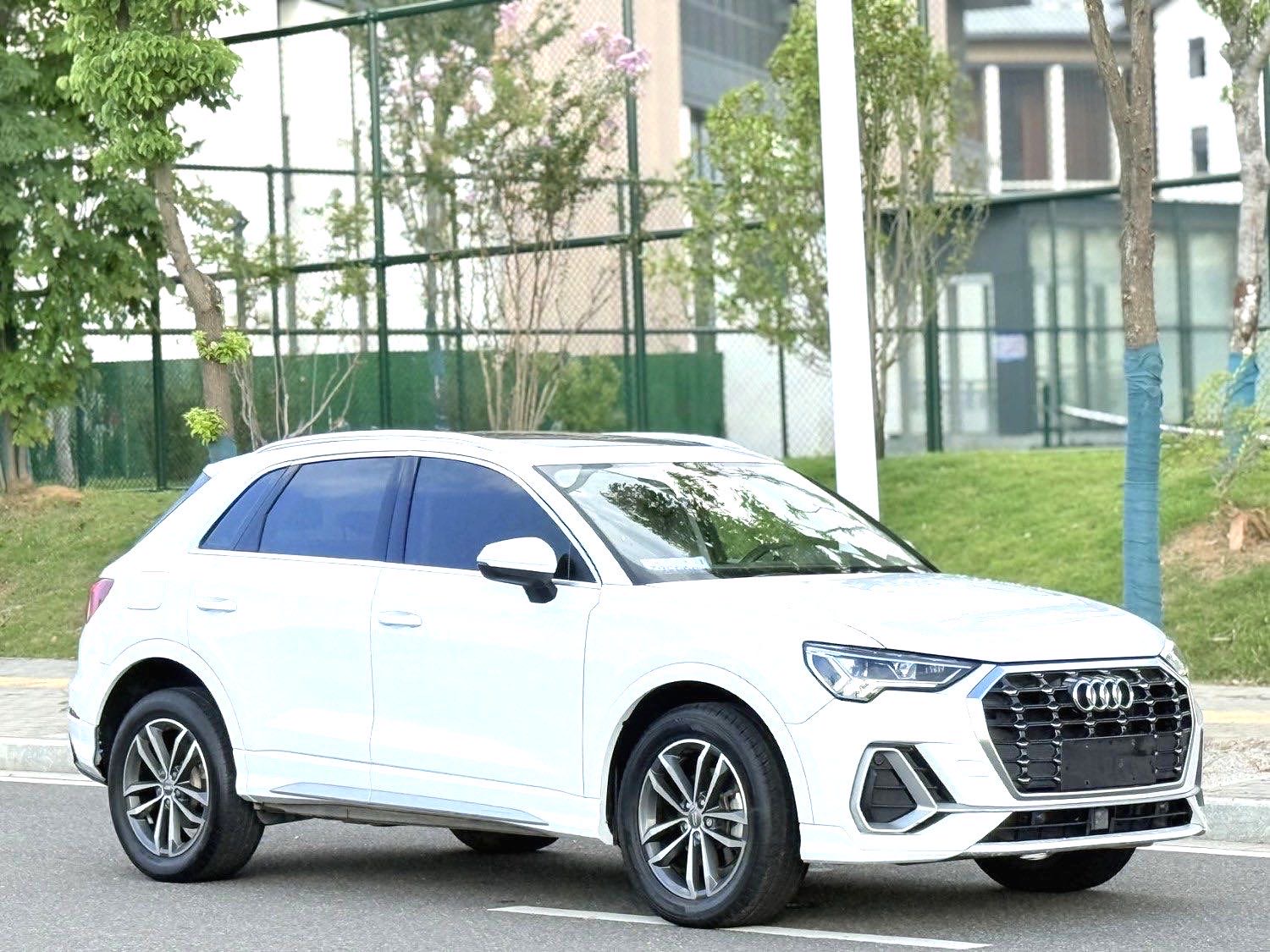 Audi Q3 2020 #3 Audi Q3 2020 car image #3