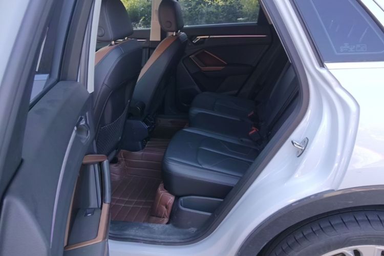 Audi Q3 2020 immagine di auto #13