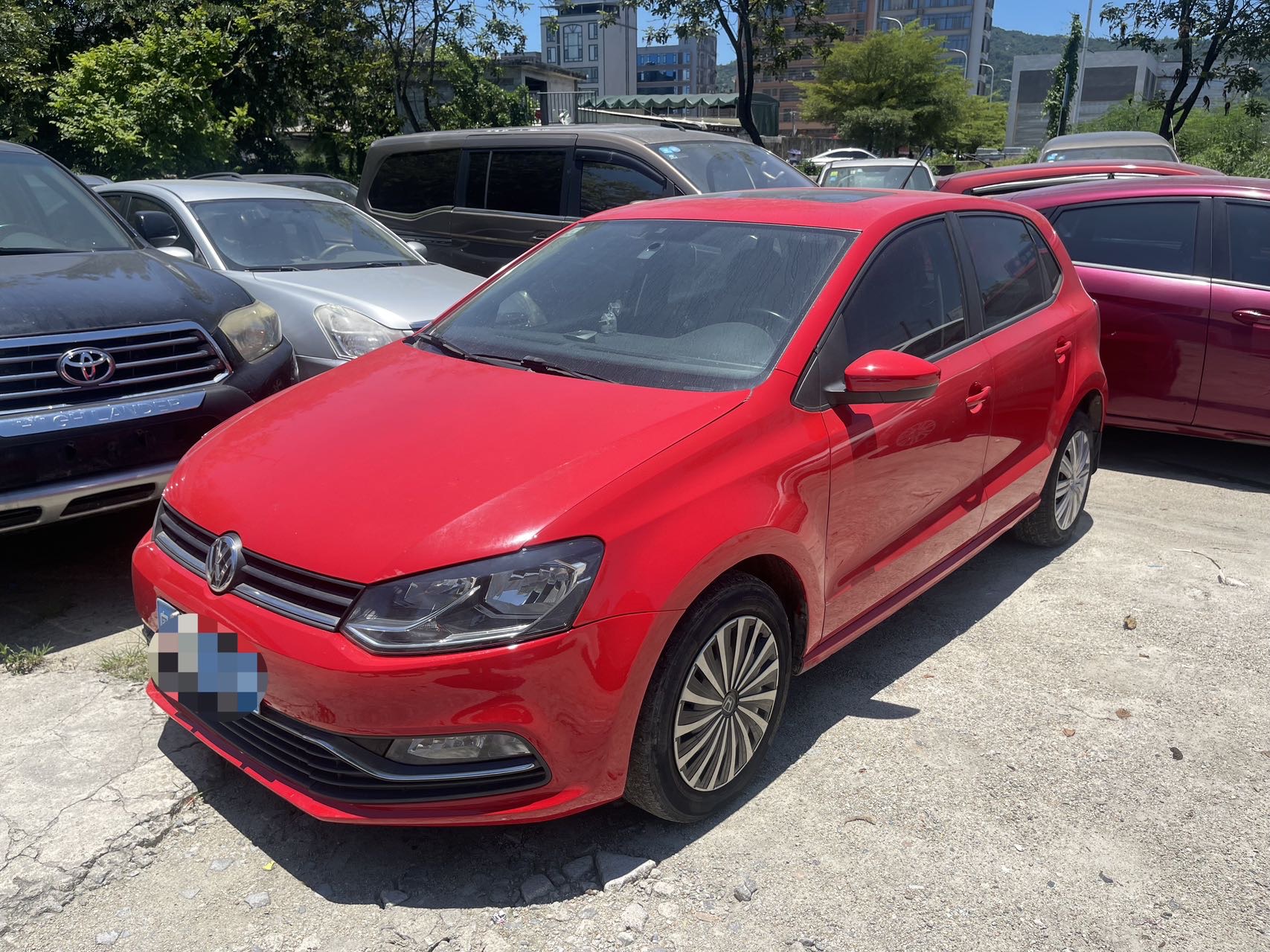 Volkswagen Polo 2016 Volkswagen Polo 2016 car image
