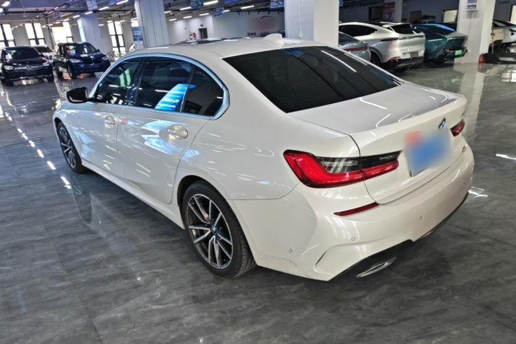 BMW 3 Series 2020 #5 BMW 3 Series 2020 immagine di auto #5