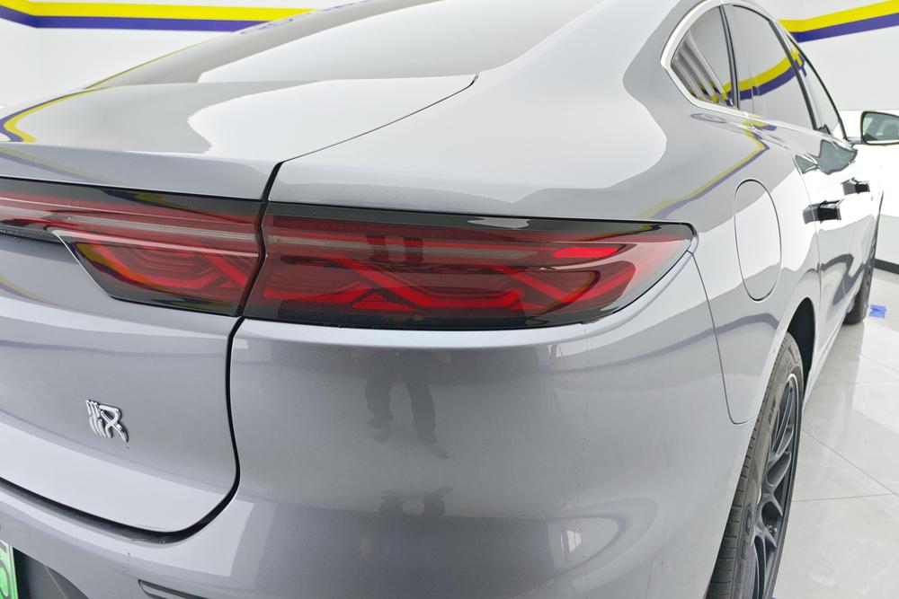 BYD Han 2023 car image #5