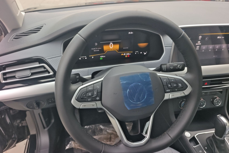 Volkswagen Lavida 2026 car image #17