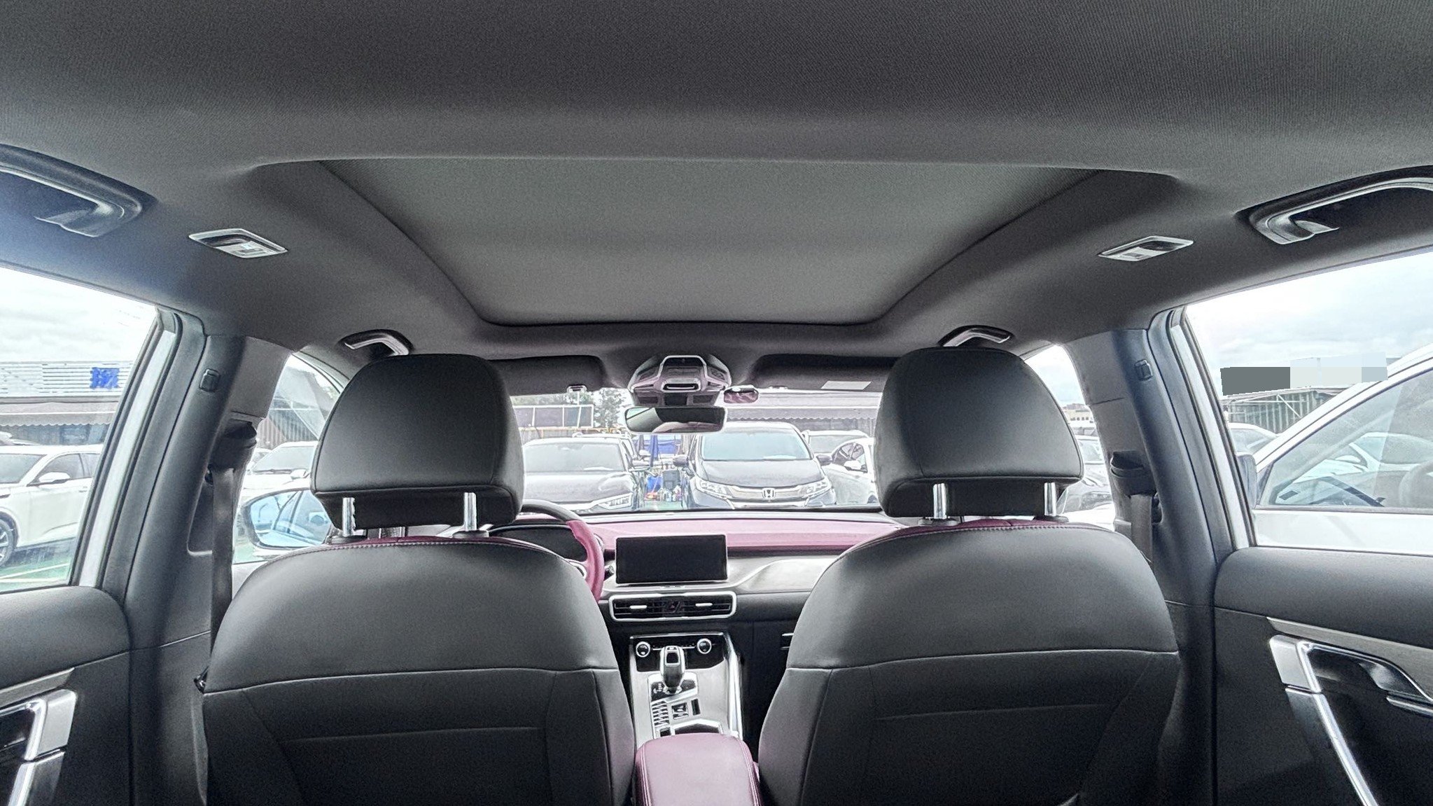 GEELY Coolray 2019 car image #9