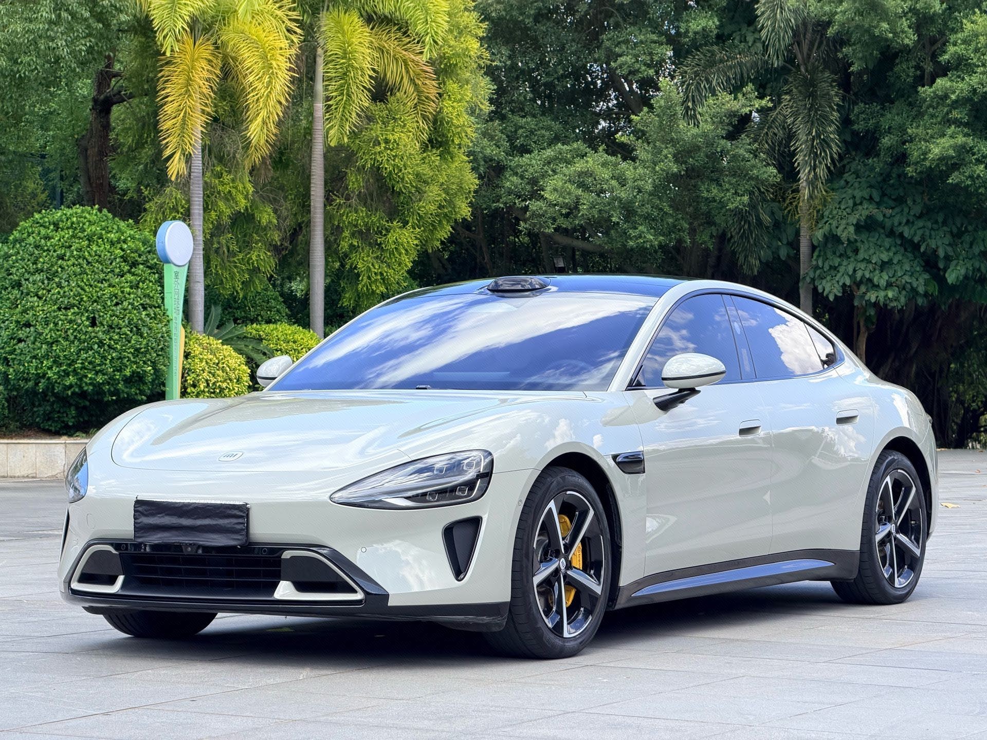 2025 car image 