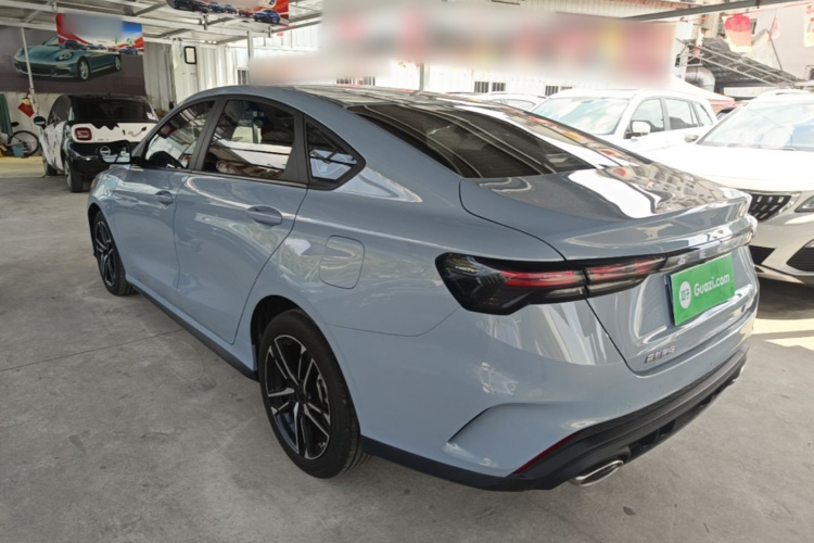 GEELY Binray 2024 immagine di auto #5