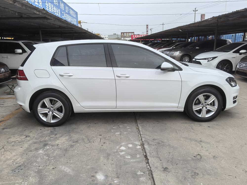 Volkswagen Golf 2016 car image #6