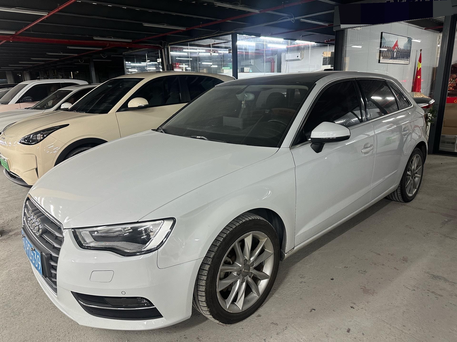 2014 2014 car image