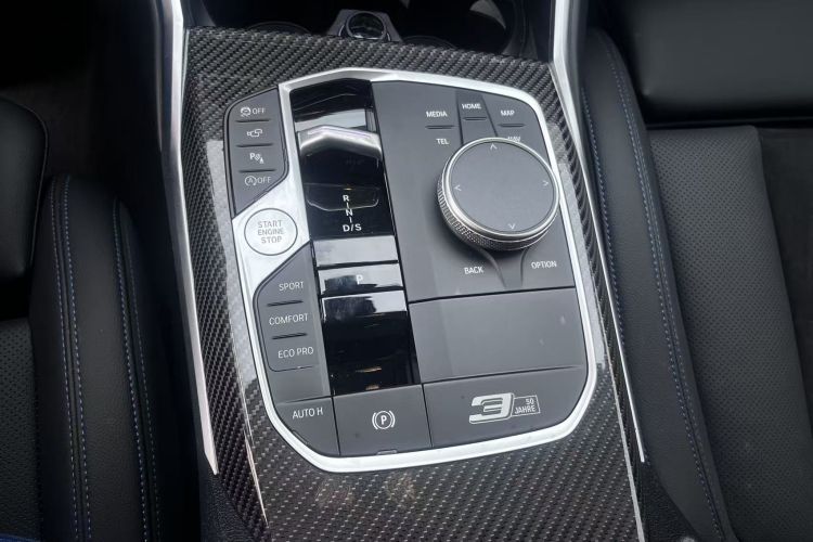 BMW 3 Series 2025 car image #20