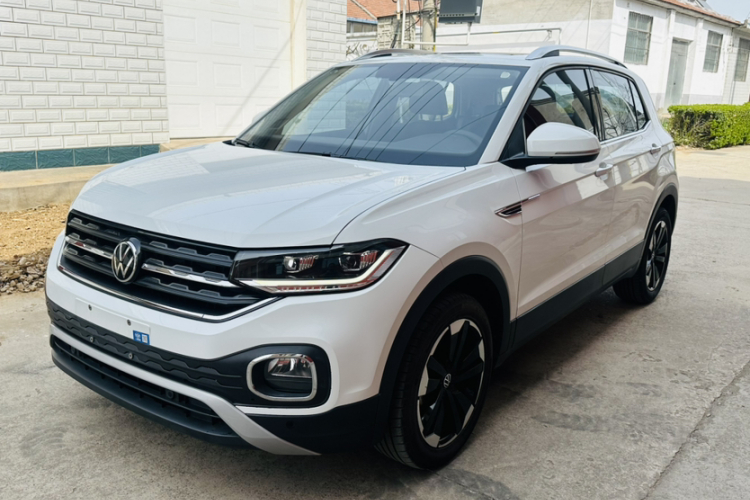 Volkswagen Tacqua 2024 car image #2