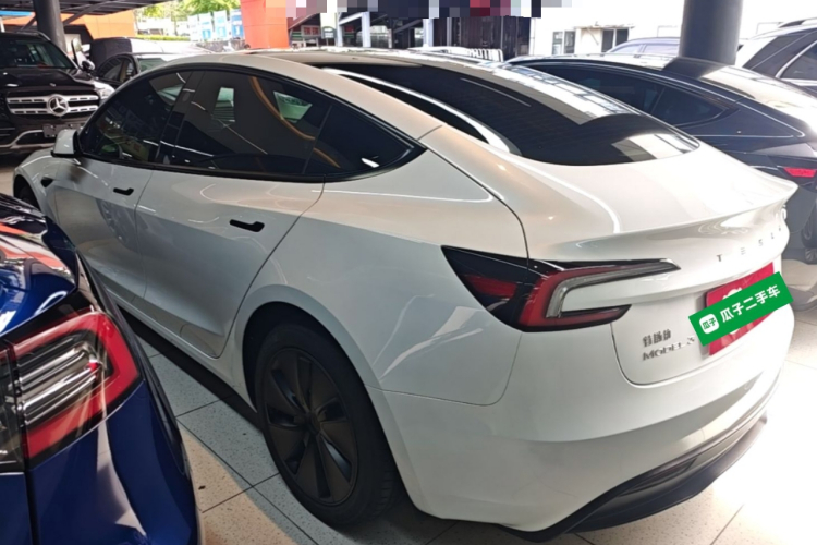 Tesla Model 3 2024 car image #5