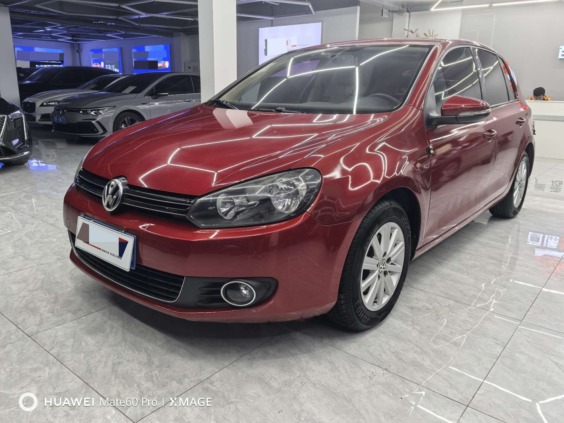 Volkswagen Golf 2013 car image 