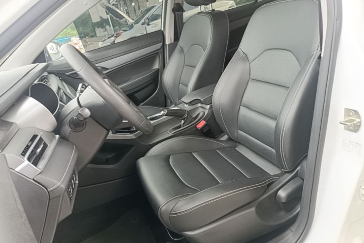 GEELY Emgrand 2022 #15 GEELY Emgrand 2022 immagine di auto #15