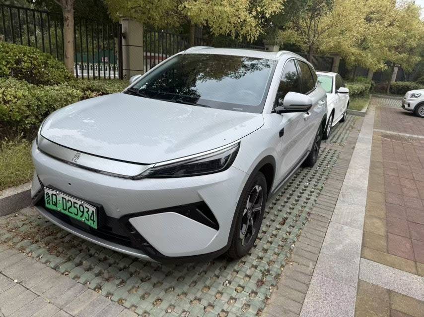 2025 2025 car image