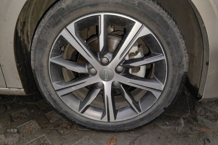 GEELY Emgrand 2022 immagine di auto #9