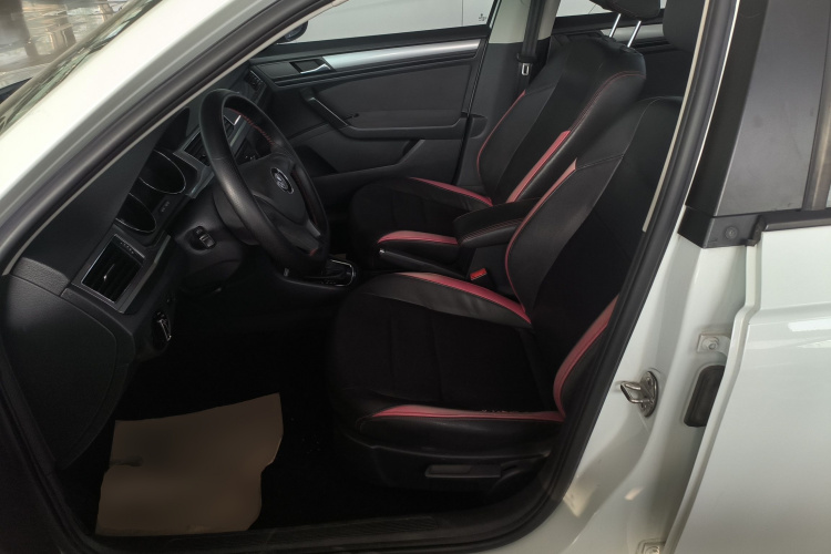 Volkswagen Bora 2021 صورة سيارة #15