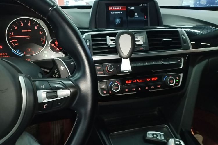BMW 3 Series GT 2018 #13 BMW 3 Series GT 2018 car image #13
