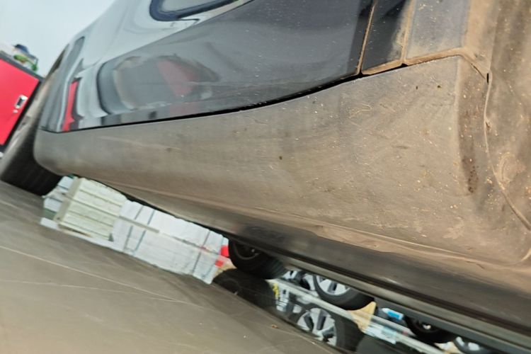 Tesla Model Y 2022 car image #26