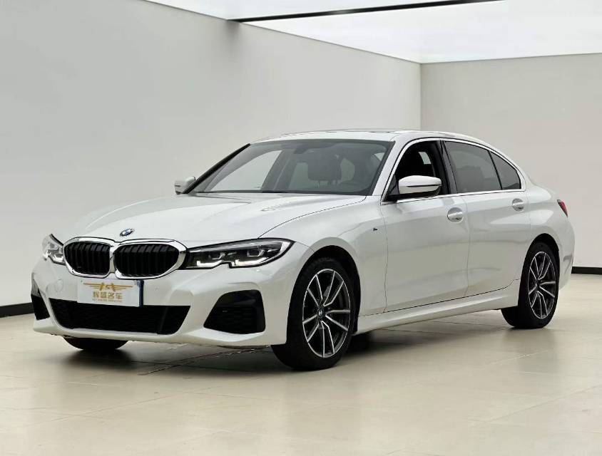 BMW 3 Series 2022 #2 BMW 3 Series 2022 car image #2