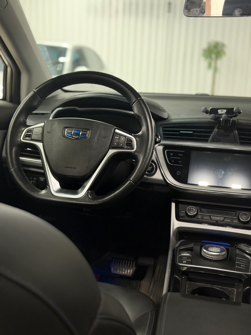GEELY Emgrand GSe 2018 car image #6