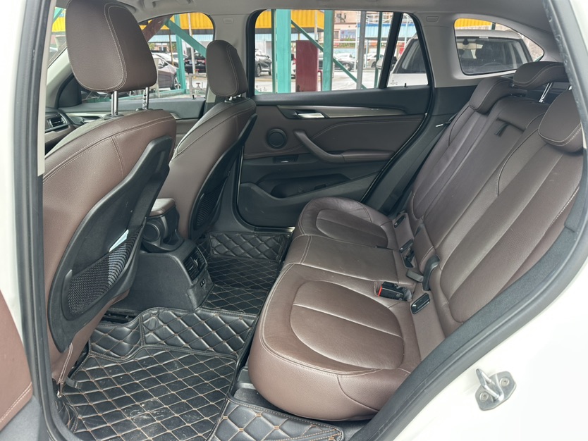 BMW X1 2019 immagine di auto #5