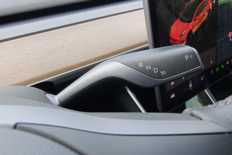 Tesla Model 3 2020 #17 Tesla Model 3 2020 car image #17
