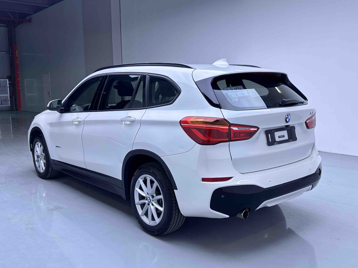 BMW X1 2018 #4 BMW X1 2018 car image #4