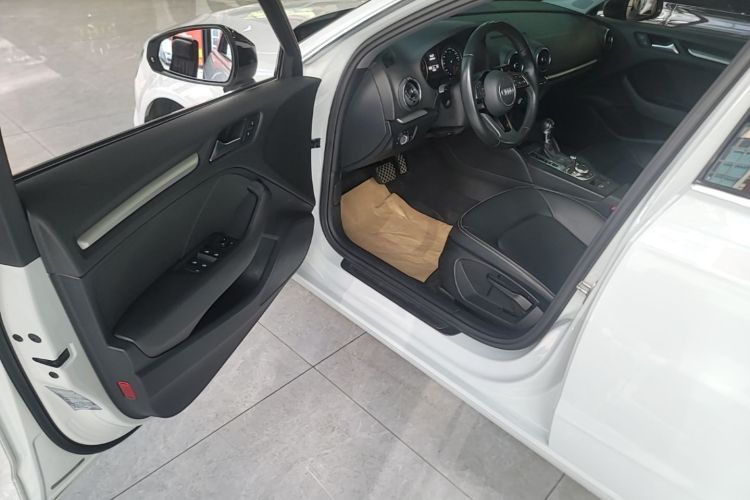 Audi A3 2019 #16 Audi A3 2019 car image #16