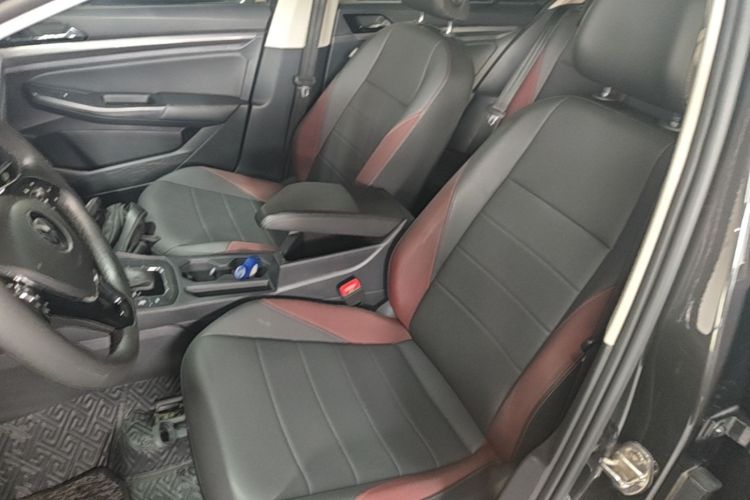 Volkswagen Bora 2021 immagine di auto #15
