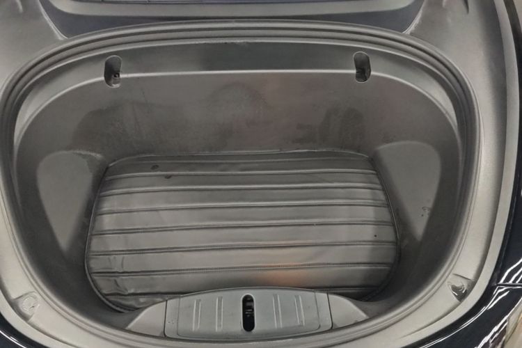 Tesla Model 3 2020 car image #20