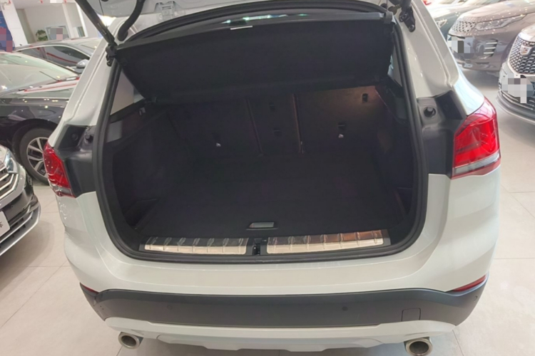 BMW X1 2021 car image #21