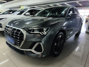 Audi Q3 2019 Audi Q3 2019 immagine di auto