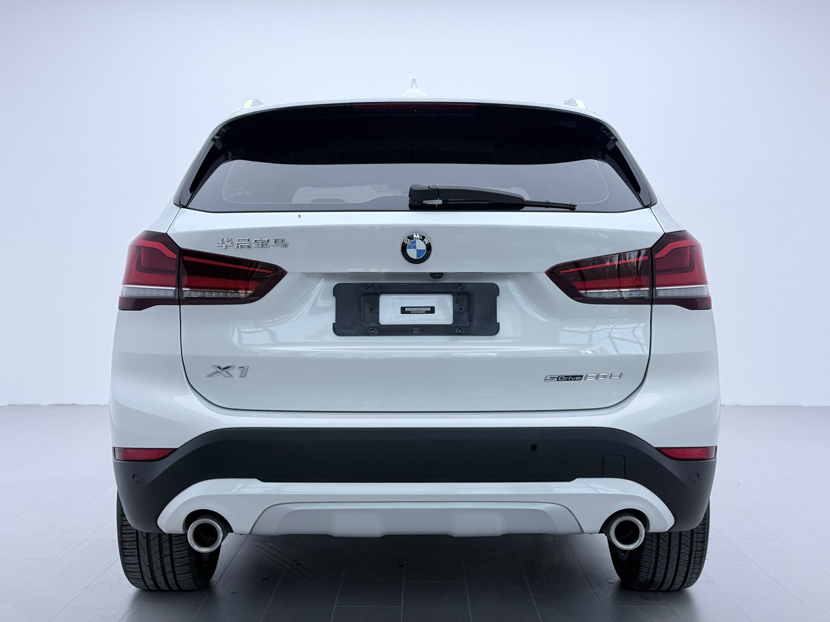 2022 car image #5