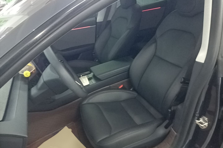 Tesla Model 3 2024 #15 Tesla Model 3 2024 car image #15