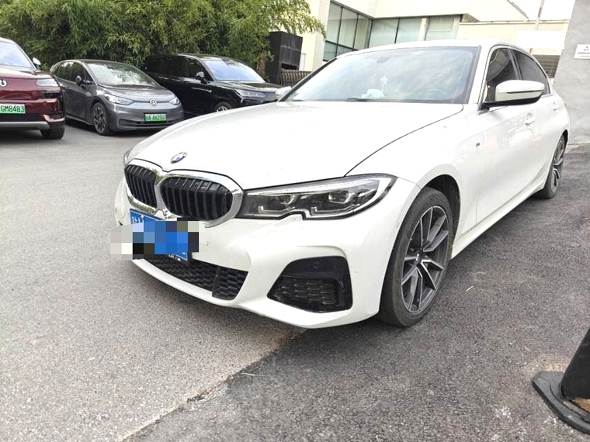 BMW 3 Series 2021 BMW 3 Series 2021 car image