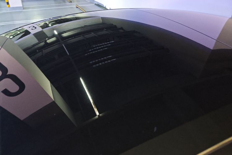 Tesla Model 3 2023 car image #25