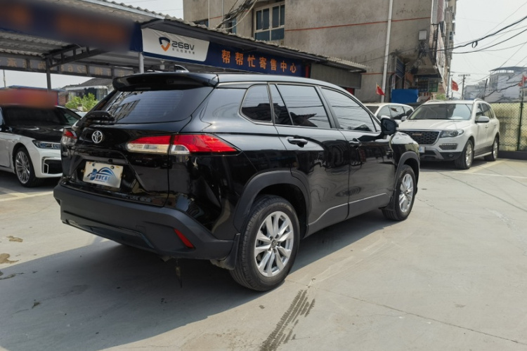 Toyota Corolla Cross 2025 immagine di auto #7