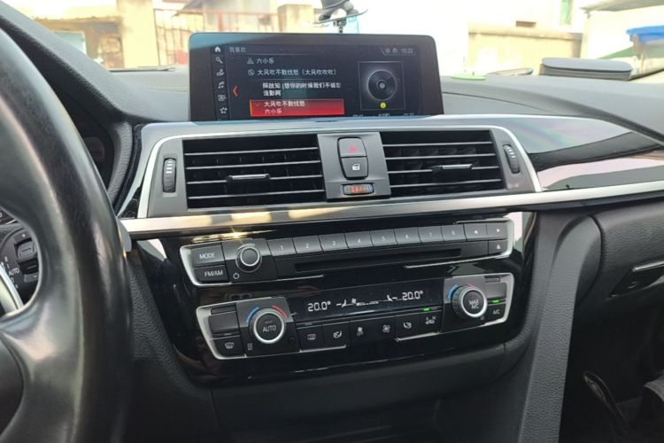 BMW 3 Series 2017 immagine di auto #17
