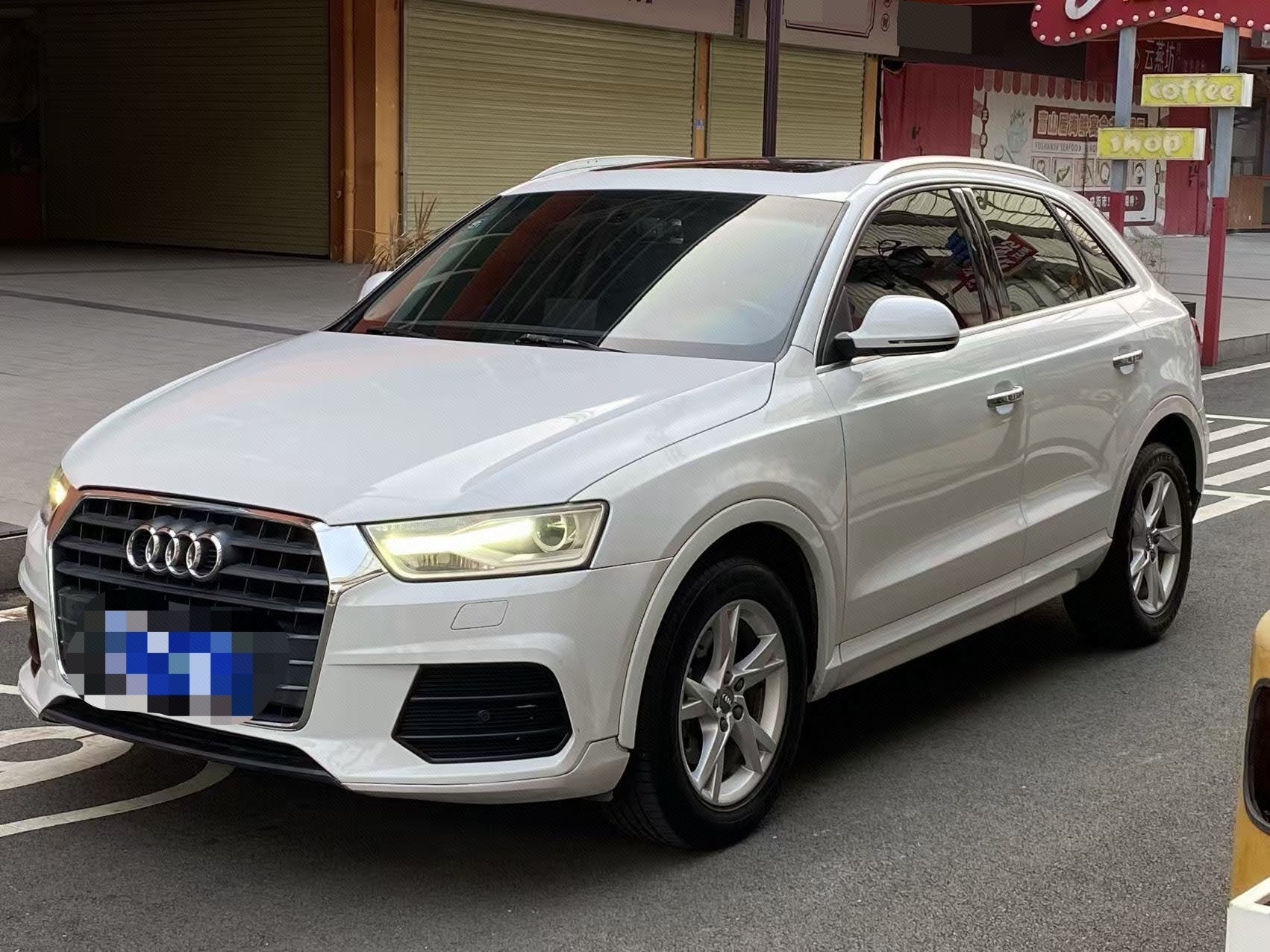 2017 2017 car image