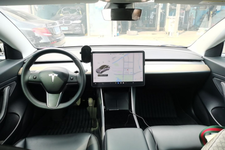 Tesla Model 3 2020 #10 Tesla Model 3 2020 car image #10