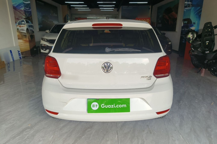 Volkswagen Polo 2019 car image #6