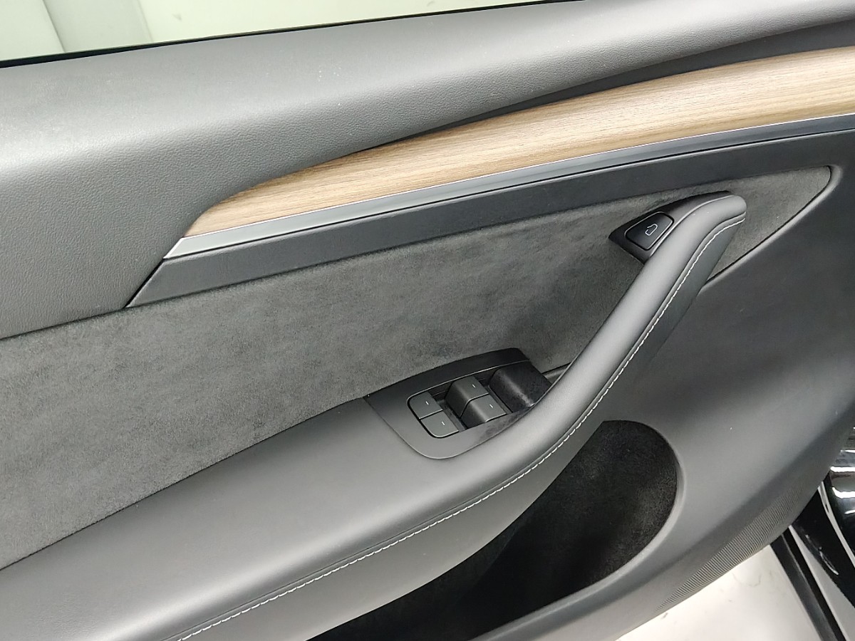 Tesla Model Y 2021 #7 Tesla Model Y 2021 image de voiture #7