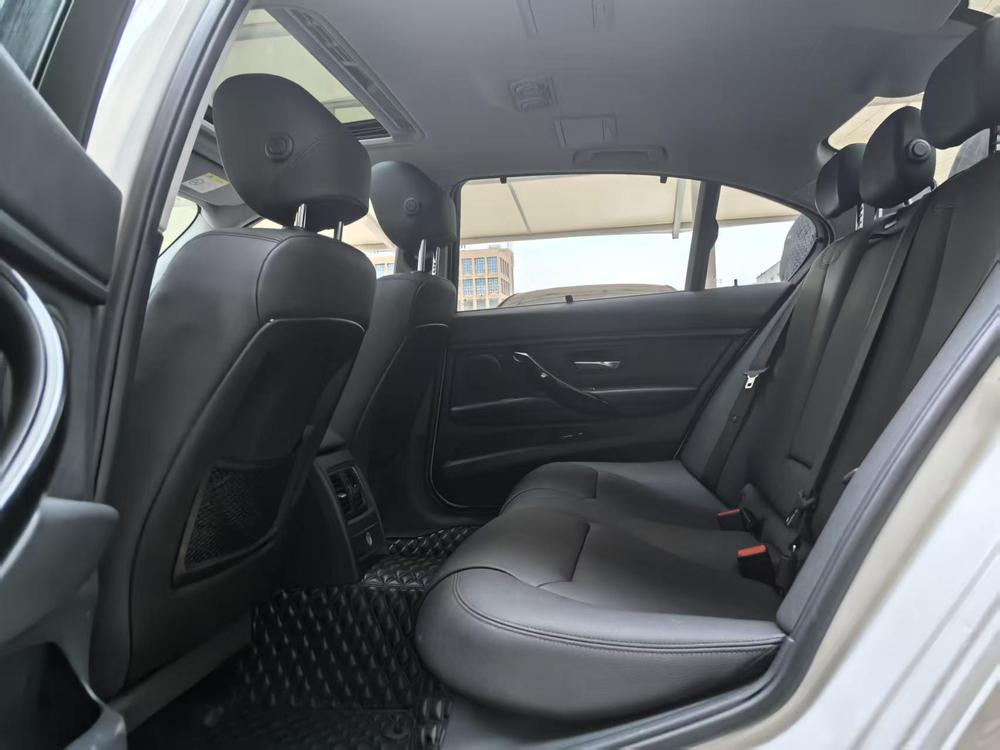 BMW 3 Series 2017 #14 BMW 3 Series 2017 car image #14