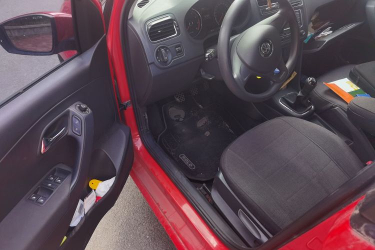 Volkswagen Polo 2016 #13 Volkswagen Polo 2016 car image #13