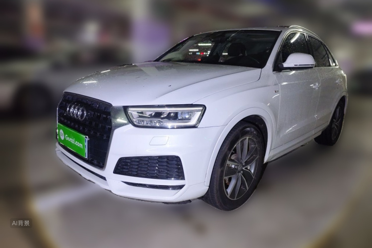 Audi Q3 2019 car image #2