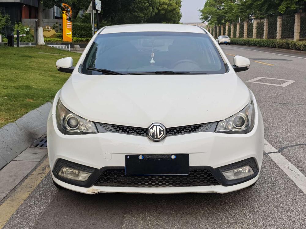MG 5 2014 car image #2