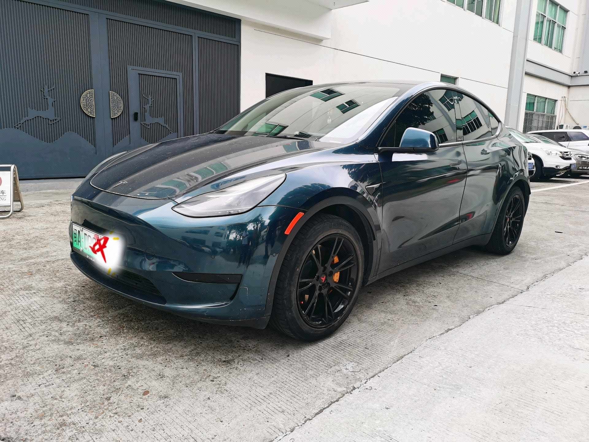 Tesla Model Y 2023 Tesla Model Y 2023 car image